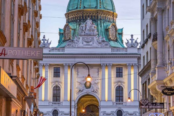 Shopping street in Vienna